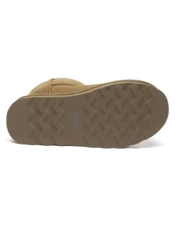 UGG Australian Shepherd Rommie Platform Boots in Chestnut