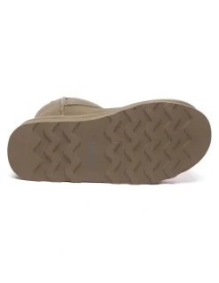UGG Australian Shepherd Rommie Platform in Brown