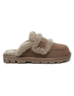 UGG Australian Shepherd Rilee Slipper in Brown