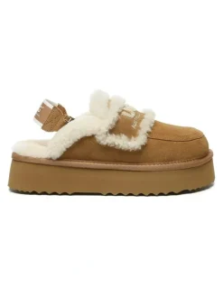 UGG Australian Shepherd Rilee Platform in Chestnut