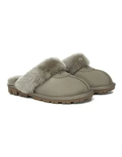 UGG Australian Shepherd Scuff Waffle Slipper in Caribou