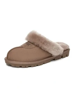 UGG Australian Shepherd Scuff Waffle Slipper in Caramel