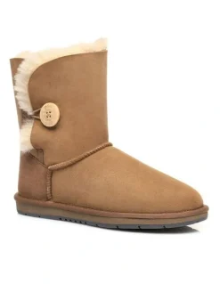 UGG Australian Shepherd Short Button Boots in Chestnut