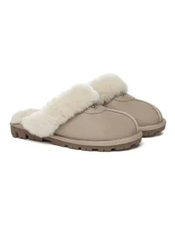 UGG Australian Shepherd Scuff Waffle Slipper in Sand
