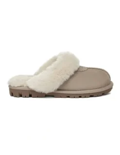 UGG Australian Shepherd Scuff Waffle Slipper in Sand