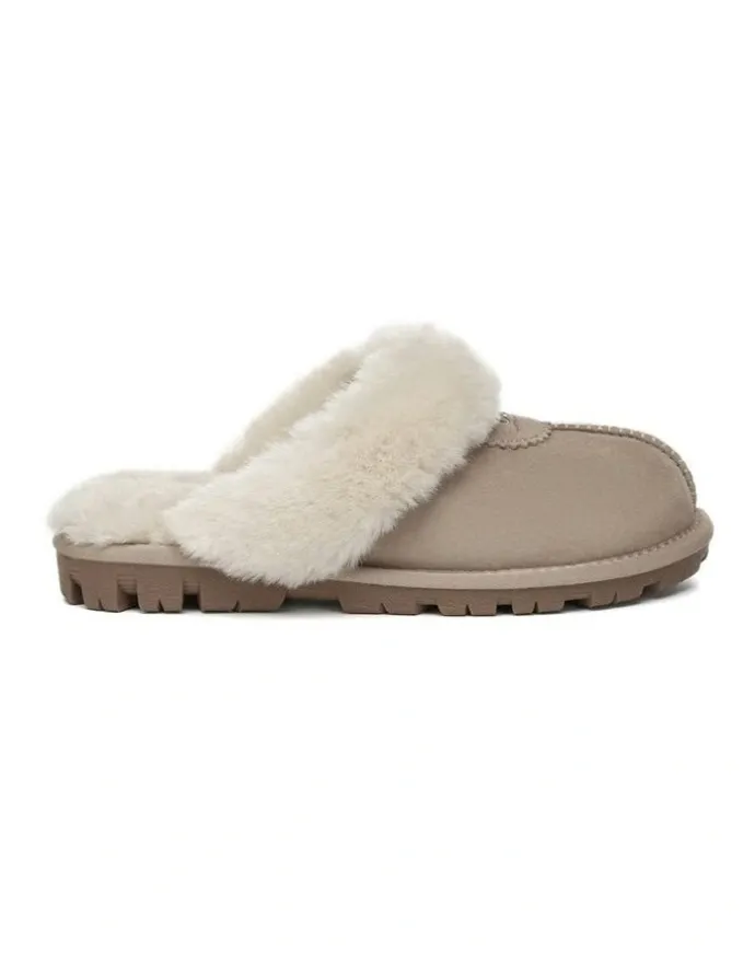 UGG Australian Shepherd Scuff Waffle Slipper in Sand