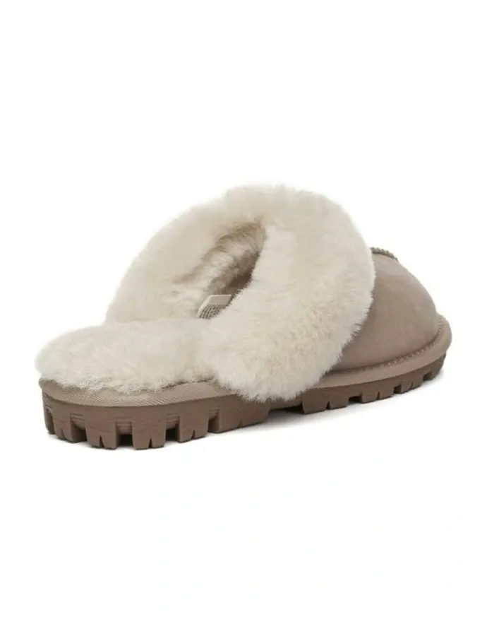 UGG Australian Shepherd Scuff Waffle Slipper in Sand