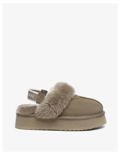 UGG Australian Shepherd Waffle Platform Cow Suede Platform Slippers in Caribou