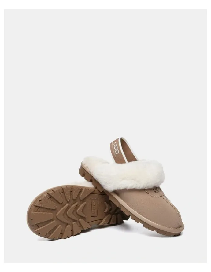 UGG Australian Shepherd Waffle Plus in Sand