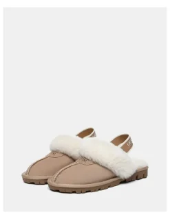 UGG Australian Shepherd Waffle Plus in Sand