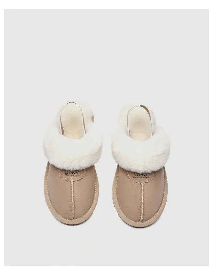 UGG Australian Shepherd Waffle Plus in Sand