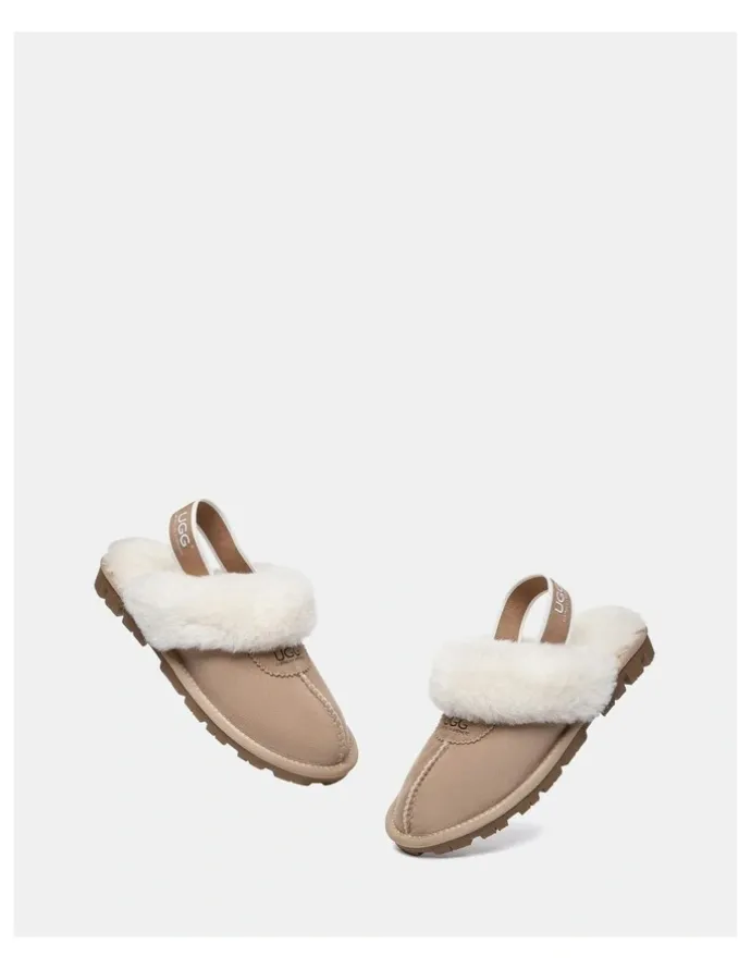 UGG Australian Shepherd Waffle Plus in Sand
