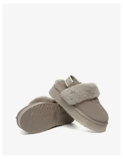 UGG Australian Shepherd Waffle Platform Cow Suede Platform Slippers in Brown