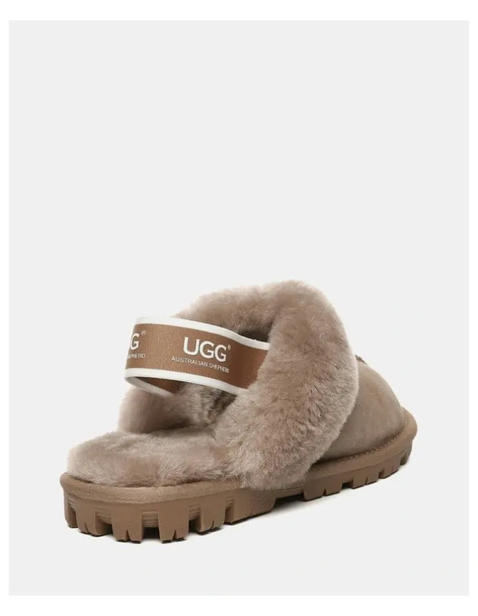 UGG Australian Shepherd Waffle Plus in Brown