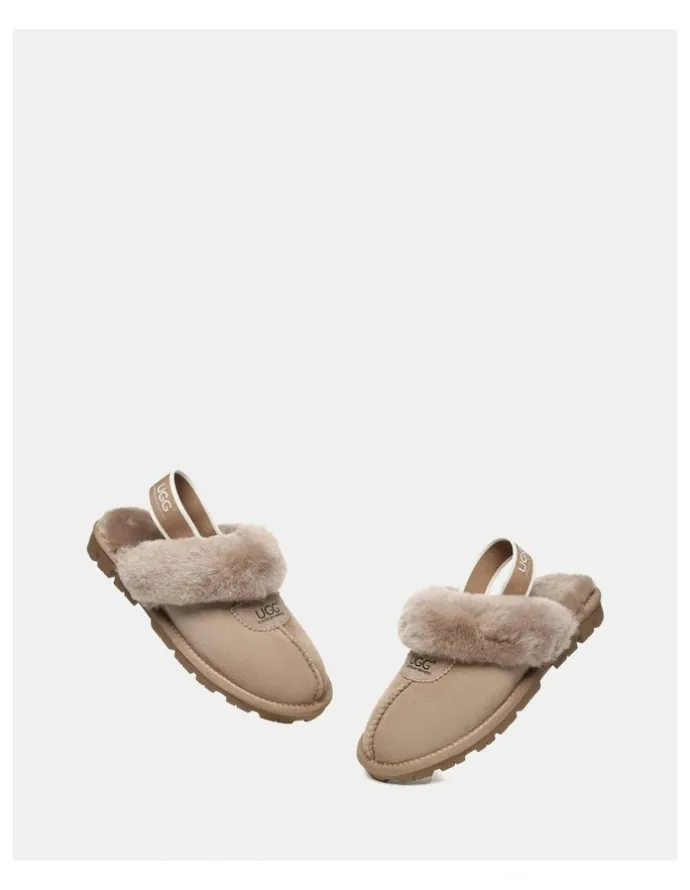 UGG Australian Shepherd Waffle Plus in Brown