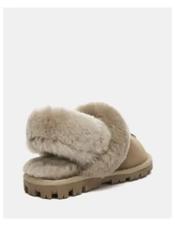 UGG Australian Shepherd Waffle Fluffy in Brown