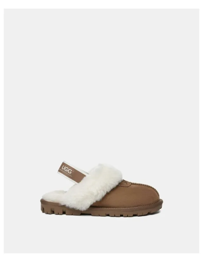 UGG Australian Shepherd Waffle Plus in Chestnut