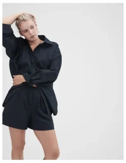 Unison Oxford Pull On Shorts in Navy