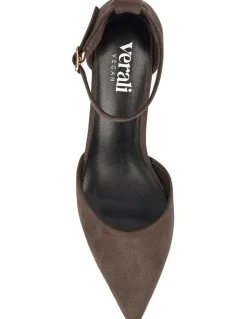 Verali Eli Closed Toe Block Heels in Chocolate Brown Micro