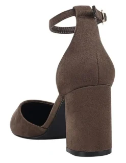 Verali Eli Closed Toe Block Heels in Chocolate Brown Micro