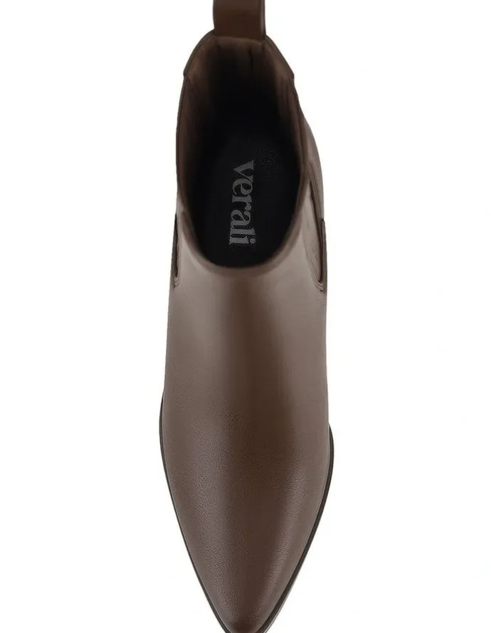 Verali Fillipin Chelsea Ankle Boots in Chocolate Brown