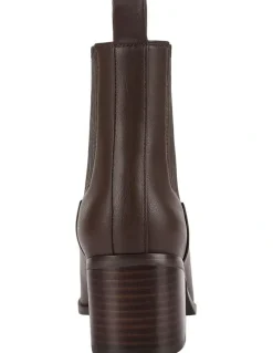Verali Fillipin Chelsea Ankle Boots in Chocolate Brown