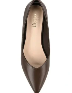 Verali Hickory Point Toe Flats in Chocolate Brown
