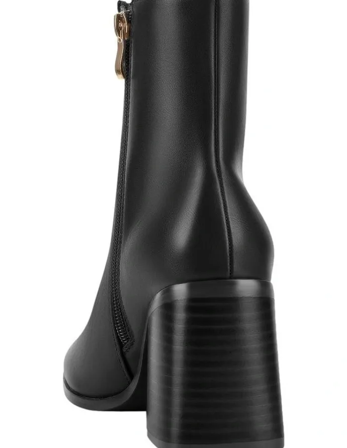 Verali Lilo Ankle Boots in Black