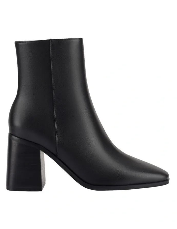 Verali Lilo Ankle Boots in Black