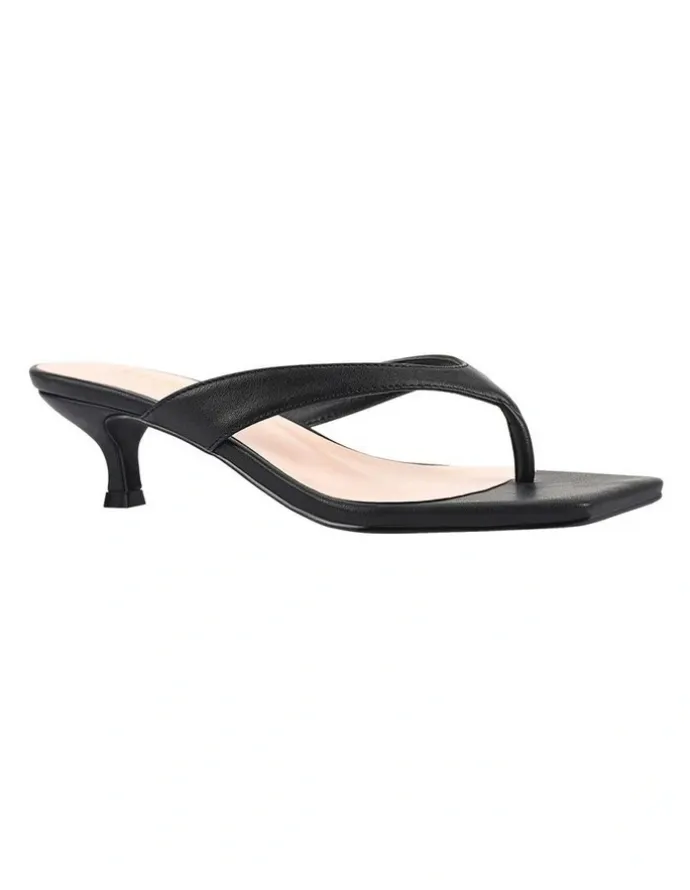 Verali Martha Kitten Heel Thongs in Black