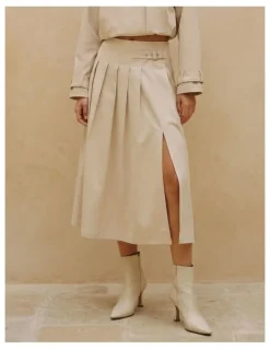 Vero Moda Manonsia Belted Midi Skirt in Ivory