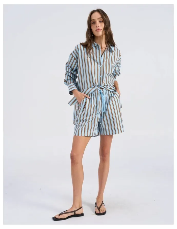 Vero Moda Susi Striped Shorts in Cashmere Blue