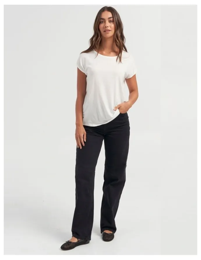 Vero Moda Ava Round Neck Tee in White