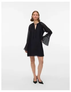 Vero Moda Minna Long Sleeve Dress in Black