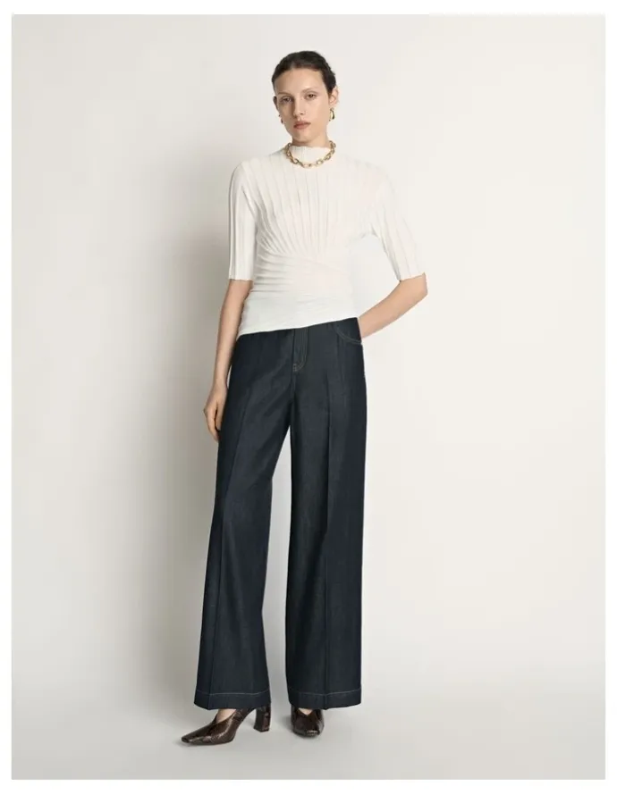 Veronika Maine Engineered Ribbed Top