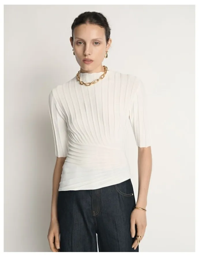 Veronika Maine Engineered Ribbed Top