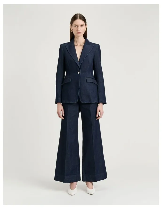 Veronika Maine Flared Jean In Dark Indigo
