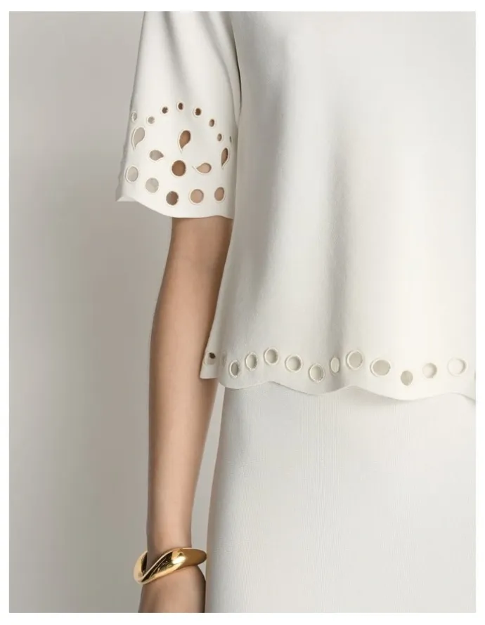 Veronika Maine Lace Milano Top