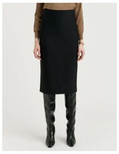 Veronika Maine Milano Pencil Skirt in Black