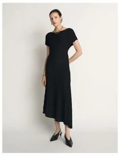 Veronika Maine Engineered Ribbed Knit Dress