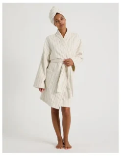 Vue Pinstripe Bath Robe in Caramel