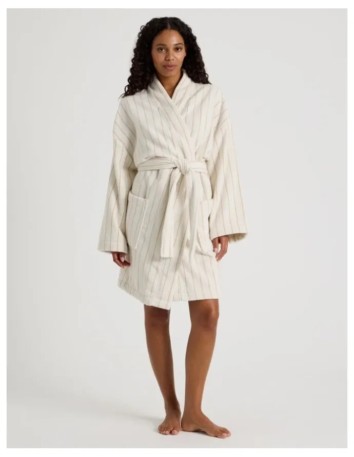 Vue Pinstripe Bath Robe in Caramel