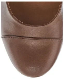 Wide Steps Acton Heeled Shoes in Brown Leather