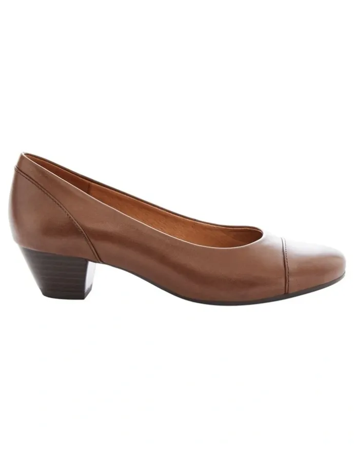 Wide Steps Acton Heeled Shoes in Brown Leather