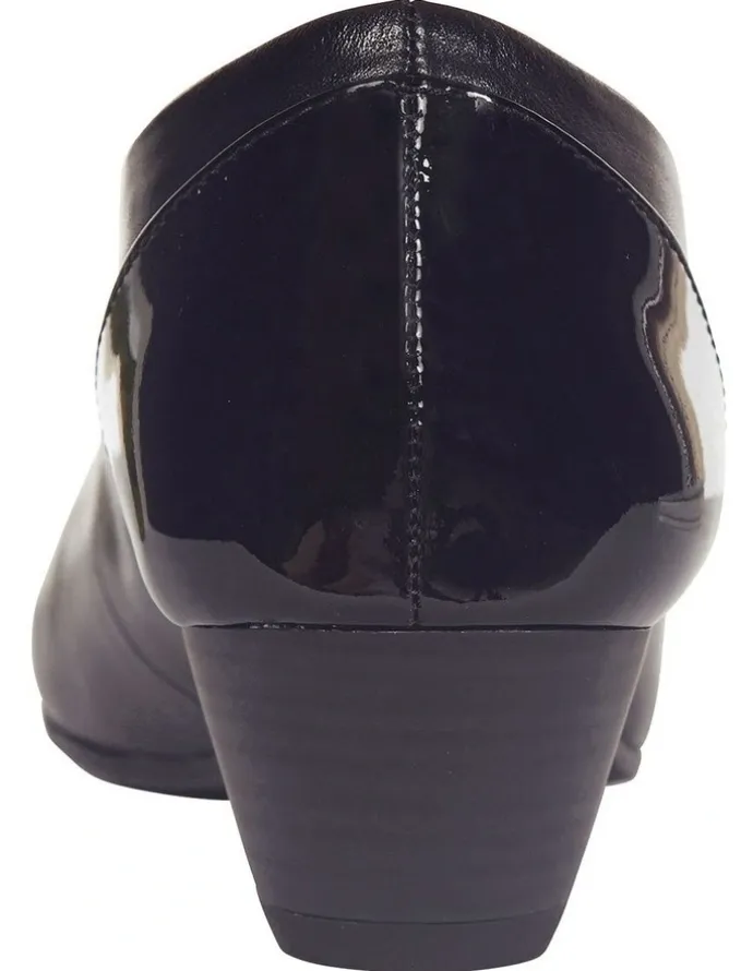Wide Steps Acton Heeled Shoes in Black Patent/Kid