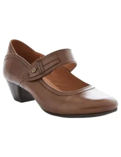 Wide Steps Appeal Heeled Shoes in Brown Leather