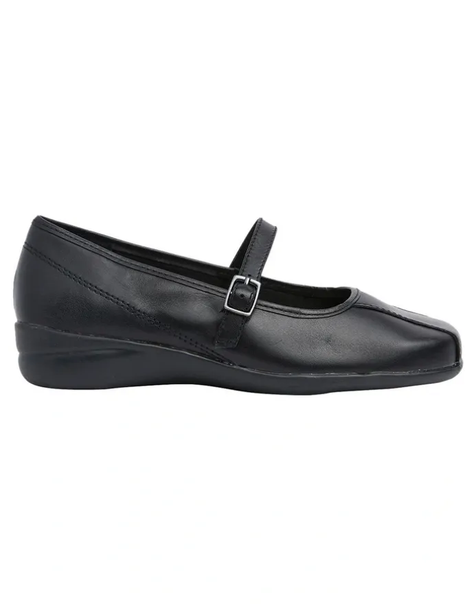 Wide Steps Brianna Black Glove Flat Shoes