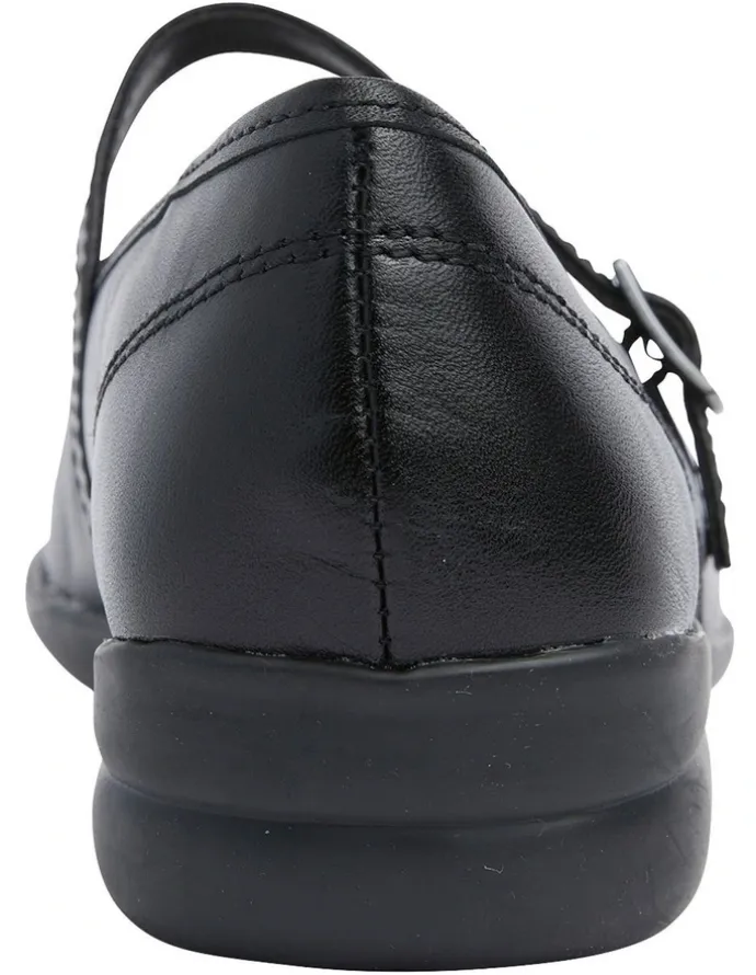 Wide Steps Brianna Black Glove Flat Shoes