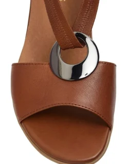 Wide Steps Caroline Mid Brown Glove Sandals