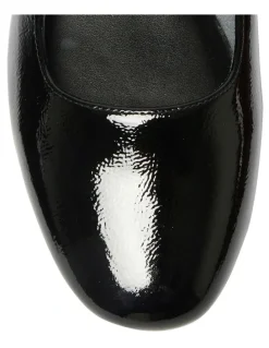 Wide Steps Colby Flat Leather Shoes in Black